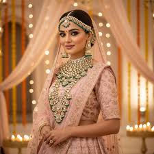 Traditional Bridal Jewelry Set