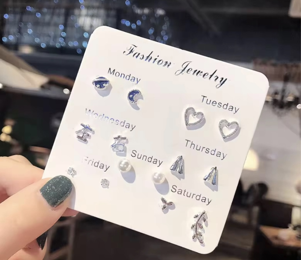 7 Days Style Stud Earring Combo Card