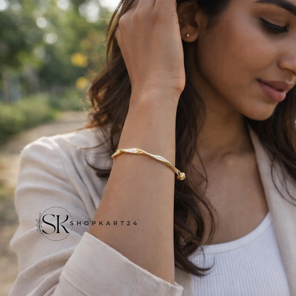 Gold Plated Twisted Adjustable Bracelet