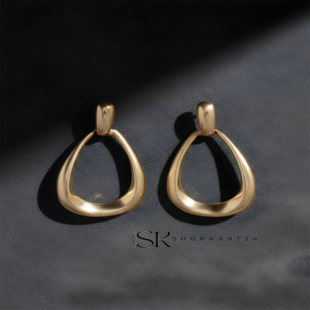Golden Oval Dangler Korean Earring
