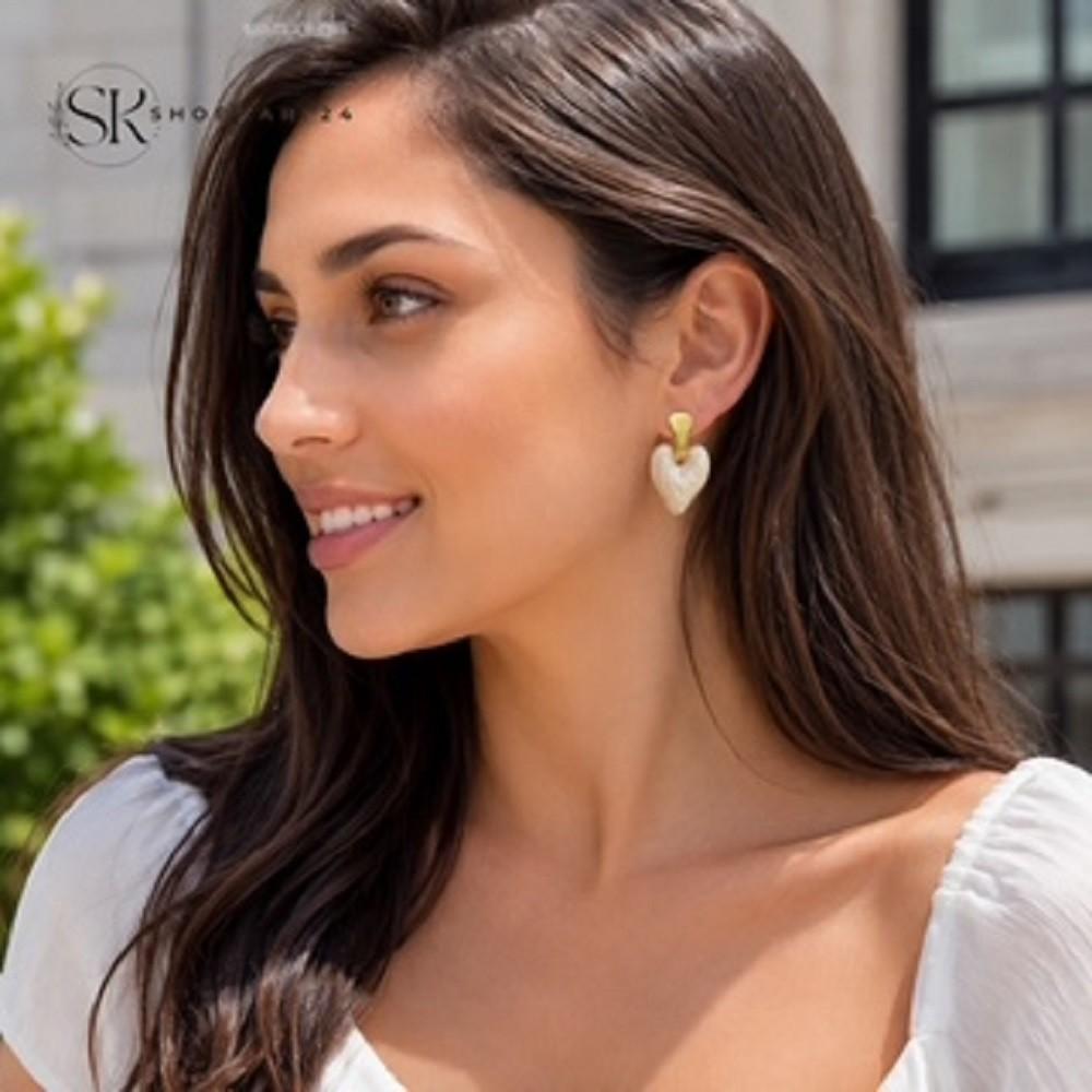 Vanilla Heart Earrings