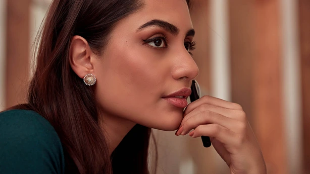 Korean Earrings vs. Western Styles: What’s Trending?