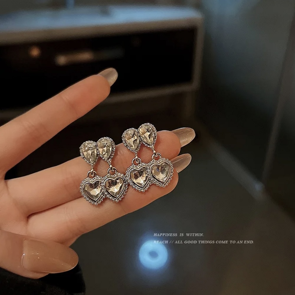 Double Heart White Stone Earring