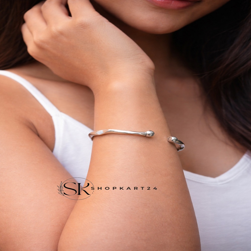 Silver Plated Twisted Adjustable Bracelet